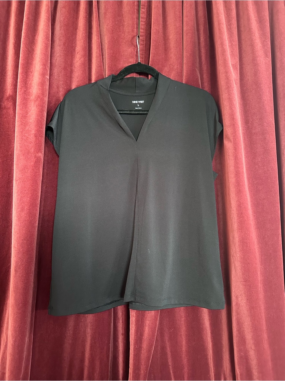 Nine West Black Short Sleeve V-Neck Top